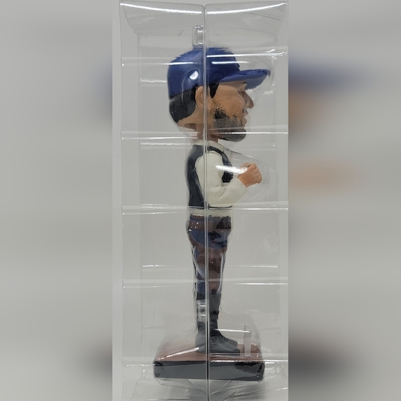 Joey Gallo Texas Rangers Han Gallo Star Wars SGA Bobblehead 2018 NIB LA Dodgers - Picture 5 of 12